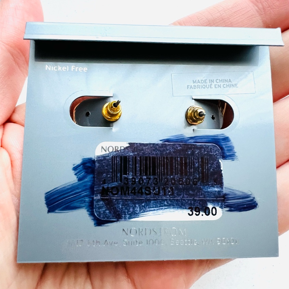 3 for 30⚡️Nordstrom Rainbow Heart Stud Earrings - Picture 5 of 5